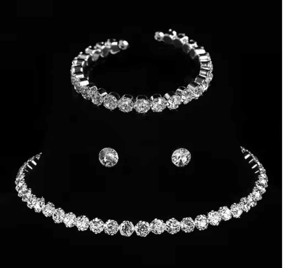 Fancy Single line chokar and Bracelet Comboc